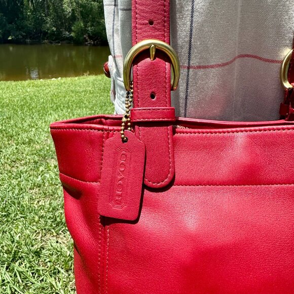 Coach Vintage Soho Waverly Buckle Bag 1999 Dominican Republic Brass & Red 4157 - Picture 5 of 16